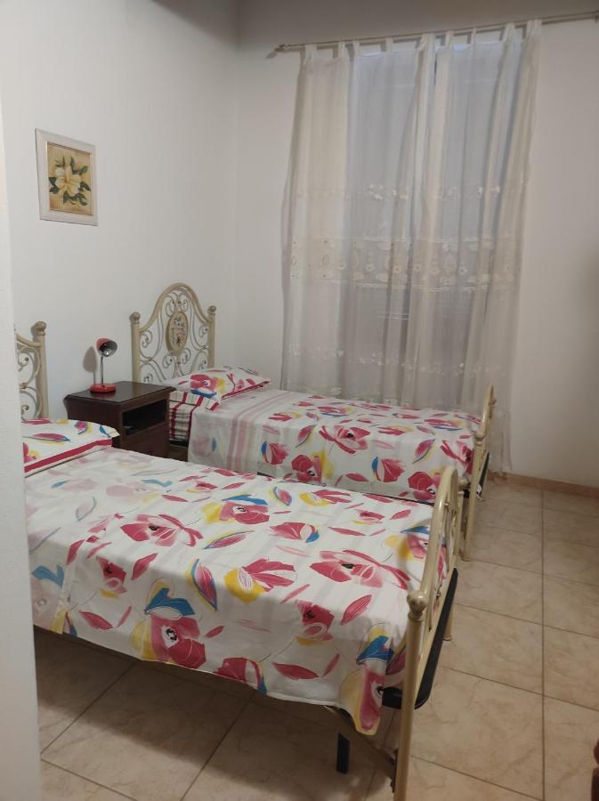 Guest House Efisio Алгеро Екстериор снимка