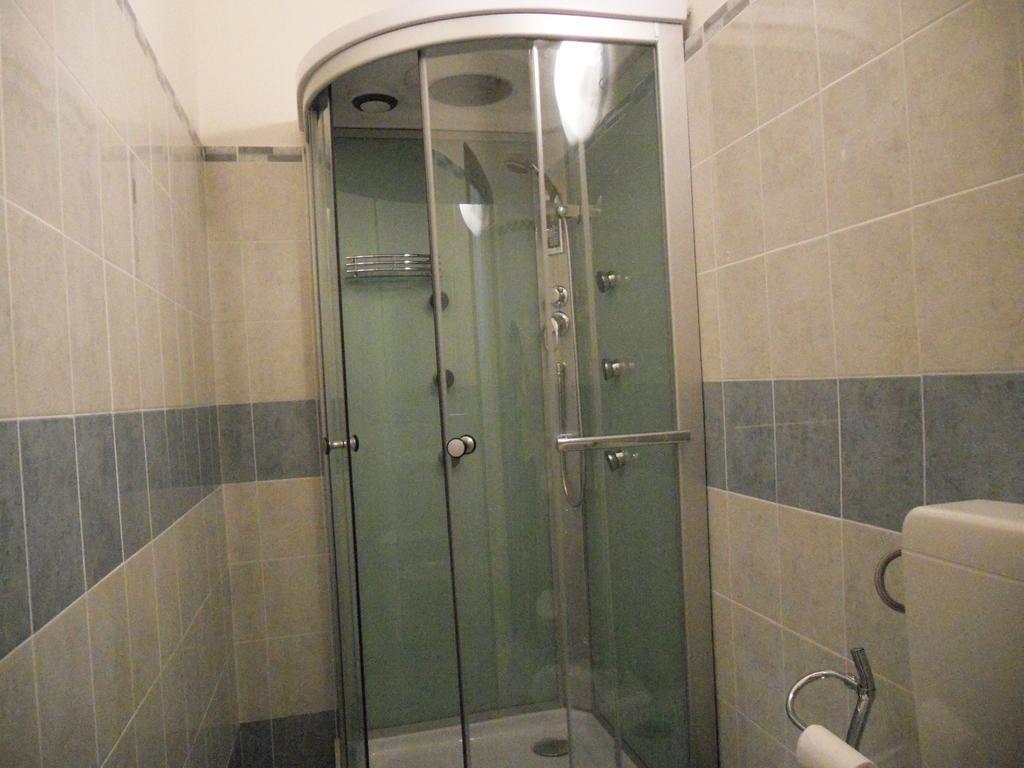 Guest House Efisio Алгеро Екстериор снимка